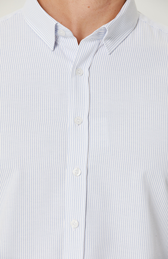 Açık Mavi Beyaz Çizgili Gömlek