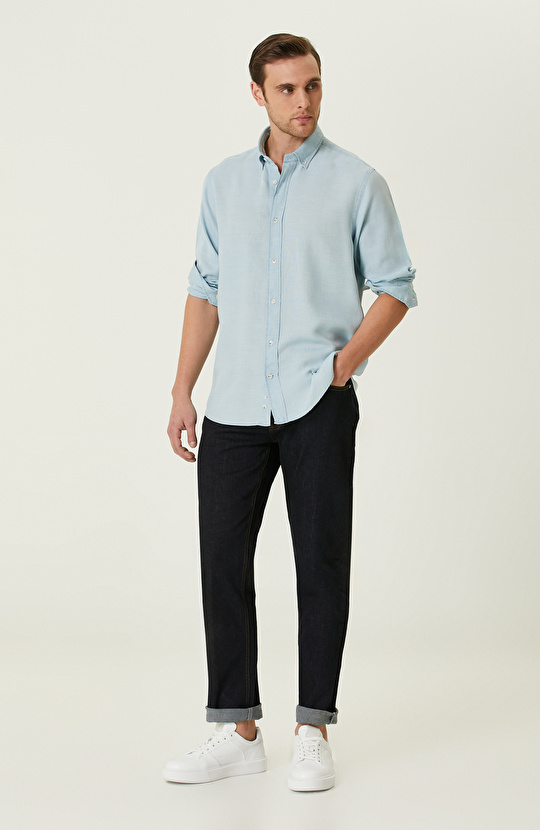 Açık Mavi Gömlek