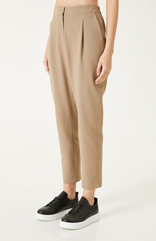 Bej N-Tech Gofreli Pantolon