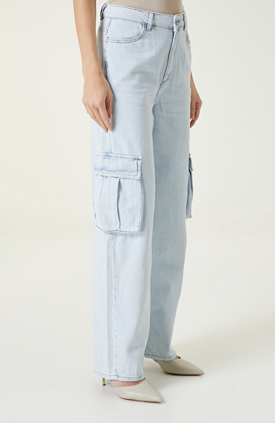 Açık İndigo Kargo Cepli Denim Pantolon