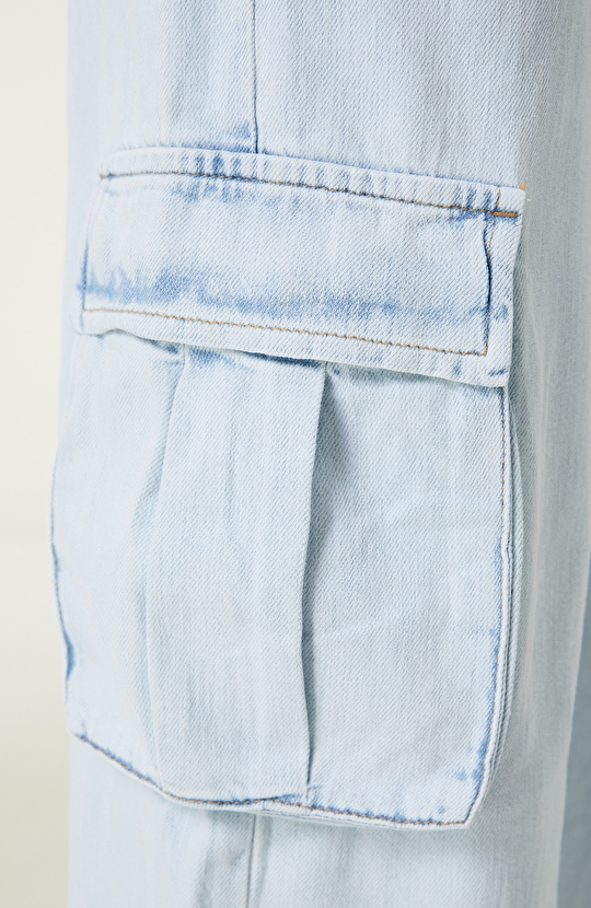 Açık İndigo Kargo Cepli Denim Pantolon