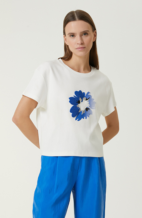  Beyaz Desenli T-Shirt