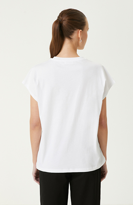  Beyaz T-Shirt