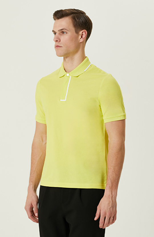 Fıstık Yeşili Polo Yaka T-Shirt