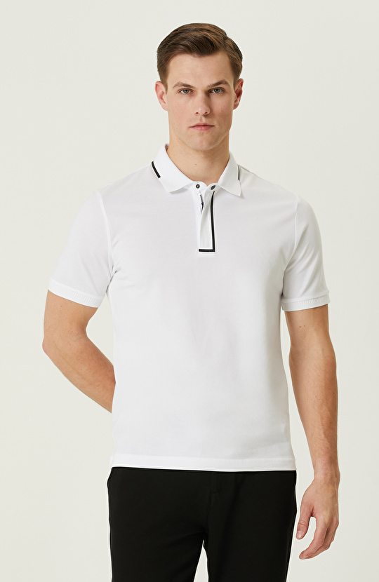  Beyaz Polo Yaka T-Shirt