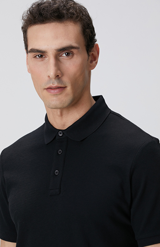 Siyah Polo Yaka T-shirt