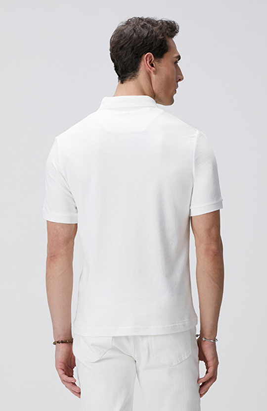 Kırık Beyaz Polo Yaka T-shirt
