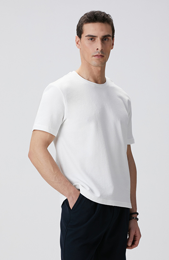 Beyaz Basic T-shirt