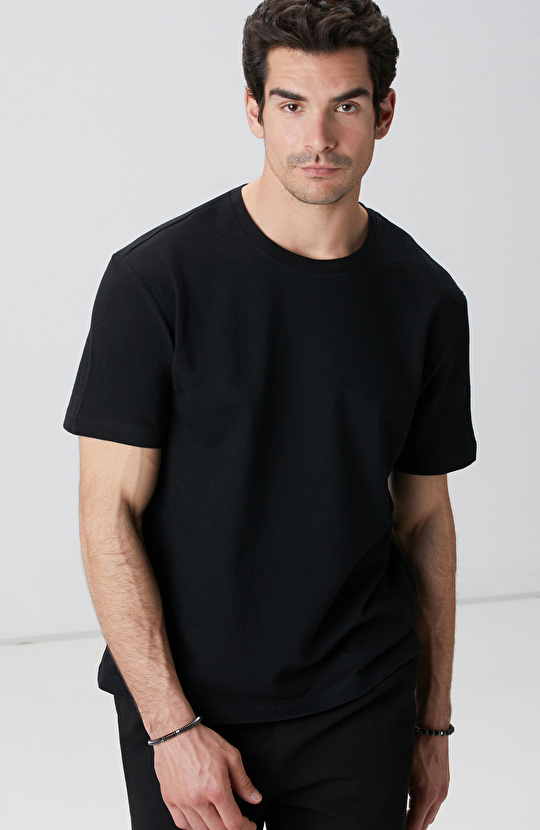 Siyah T-shirt