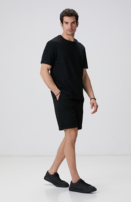 Siyah T-shirt