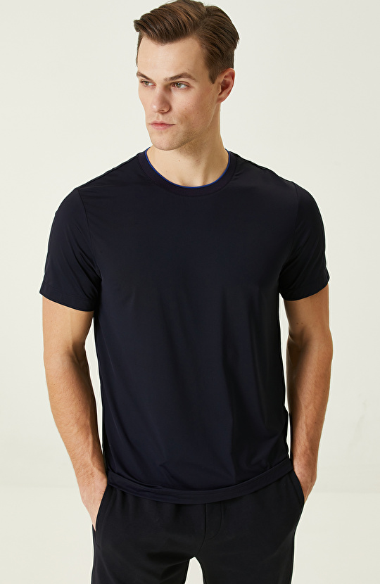 Lacivert Garni Detaylı T-shirt