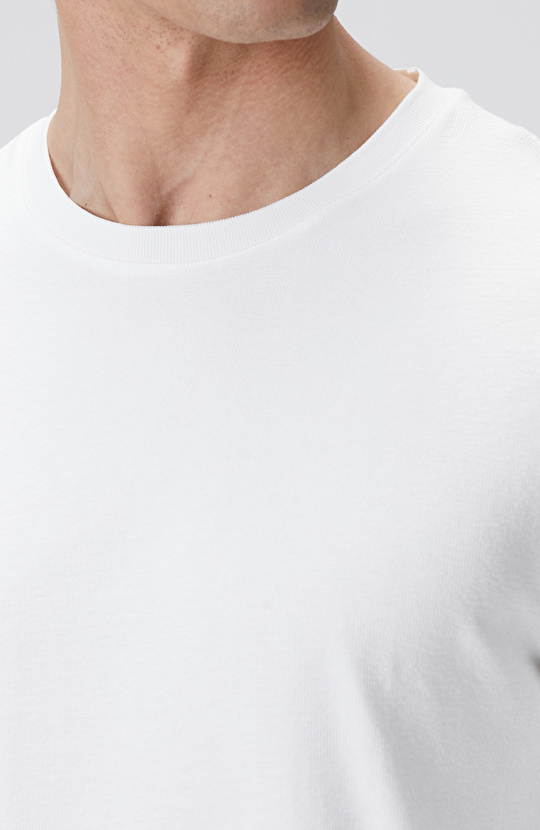 Kırık Beyaz T-shirt