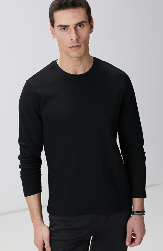 Siyah T-shirt