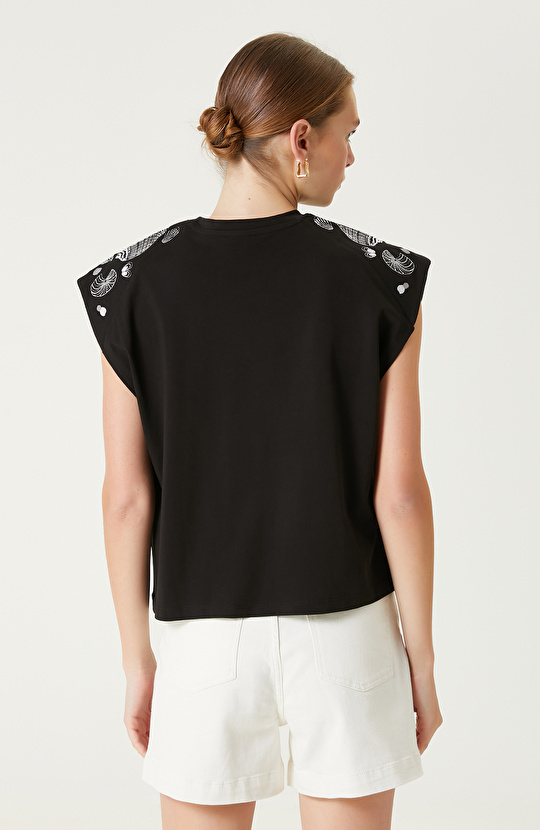 Siyah T-shirt