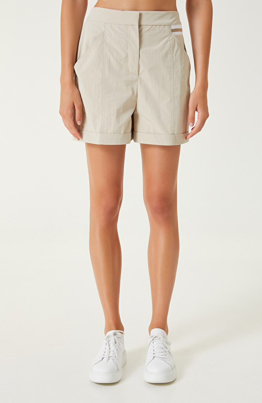Bej Şort