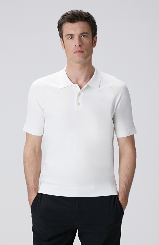 Kırık Beyaz Polo Yaka Triko