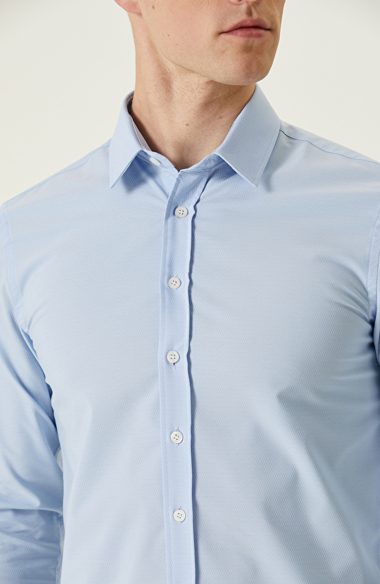 Açık Mavi Petek Desenli Gömlek