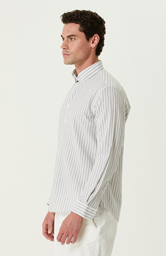 Gri Beyaz Çizgi Desenli Keten Gömlek