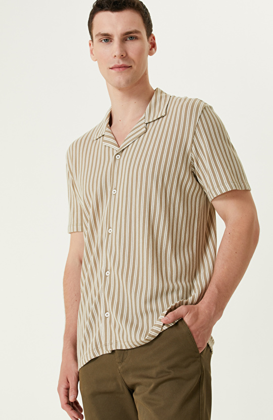 Vizon Kırık Beyaz Çizgili Gömlek