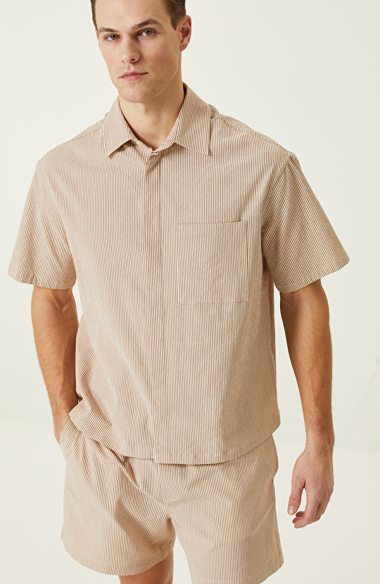 Bej Çizgili Keten Gömlek
