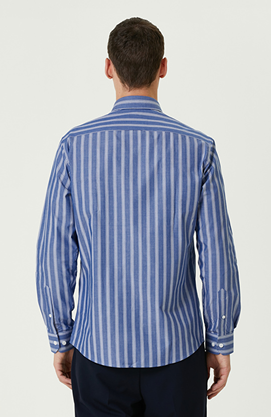 Mavi Çizgi Desenli Gömlek