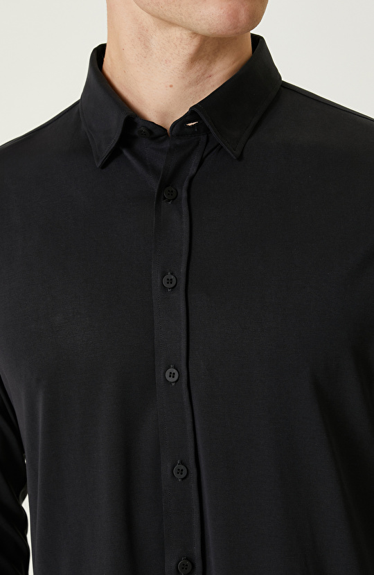 Black Shirt
