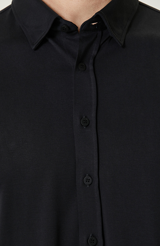 Black Shirt
