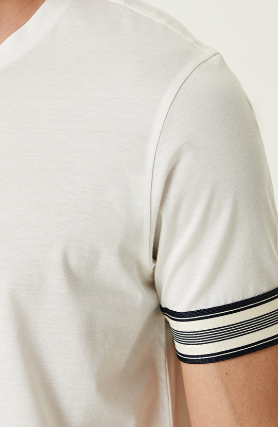 Ekru T-shirt