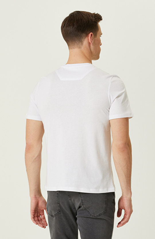 Beyaz Baskılı T-Shirt