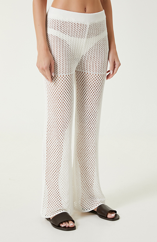 Ekru Ajurlu Plaj Pantolonu