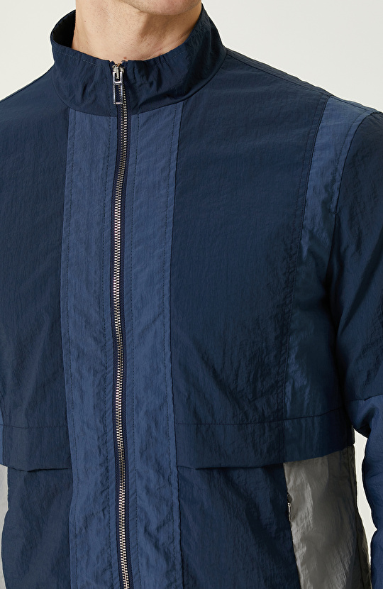 Indigo Mont