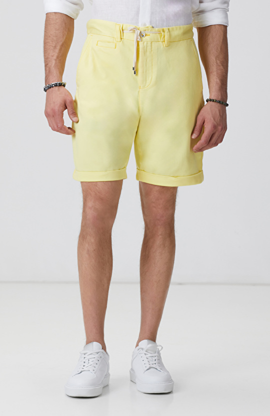Sarı Şort