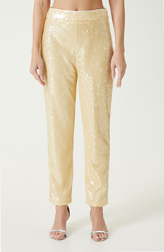 Açık Sarı Pantolon