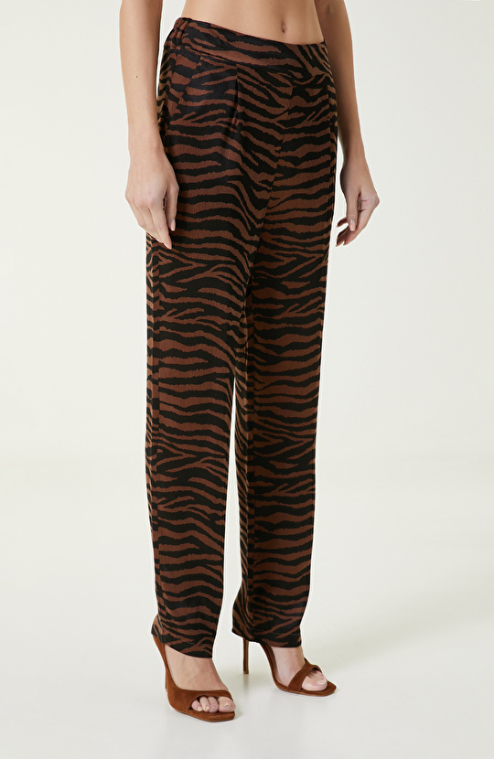 Kahverengi Zebra Desenli Pantolon