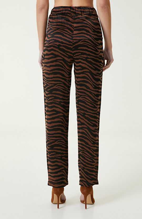 Kahverengi Zebra Desenli Pantolon