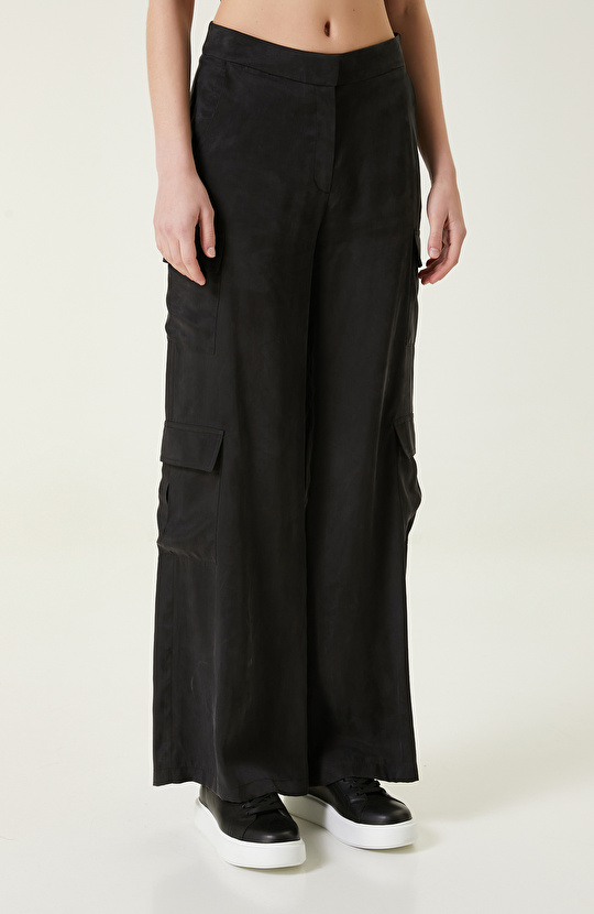 Siyah Kargo Cepli Pantolon