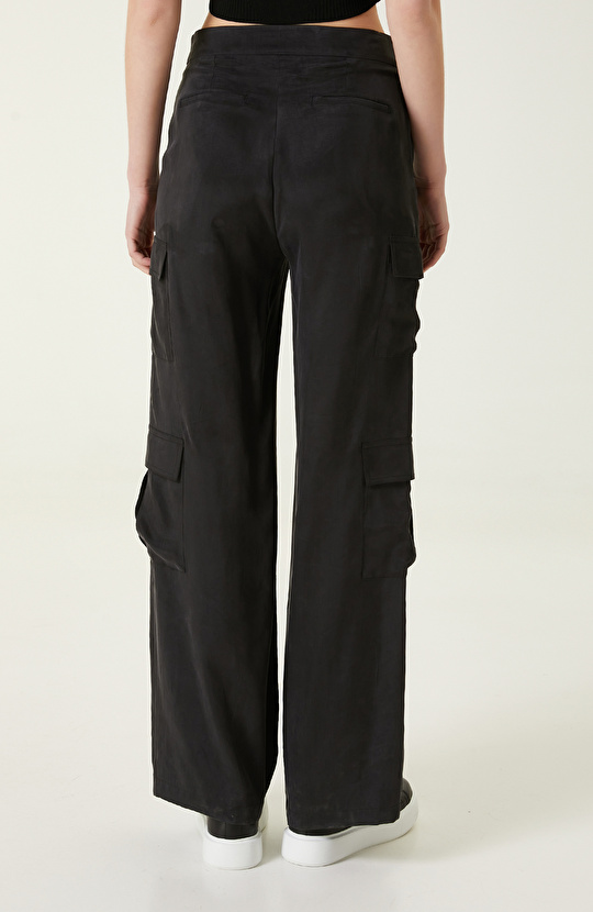 Siyah Kargo Cepli Pantolon