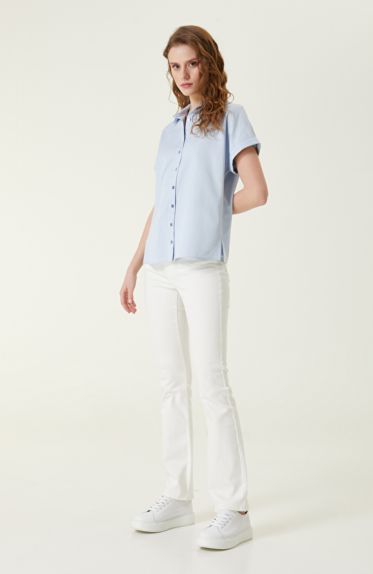  Açık Mavi Gömlek