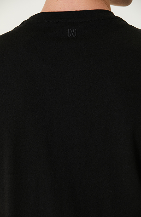 Siyah T-shirt