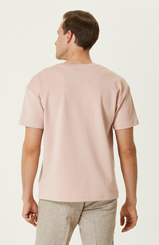 Pembe T-shirt