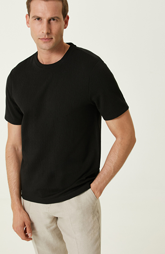 Siyah T-shirt