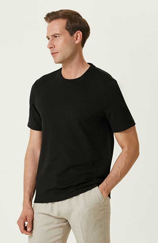 Siyah T-shirt