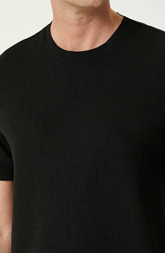 Siyah T-shirt