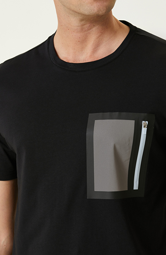 Siyah T-shirt