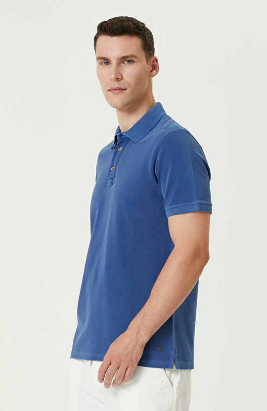 Saks T-shirt