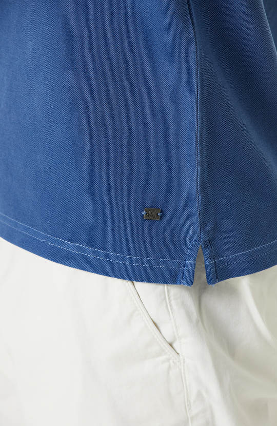 Saks T-shirt