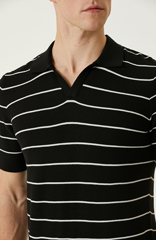 Siyah Polo Yaka Kazak