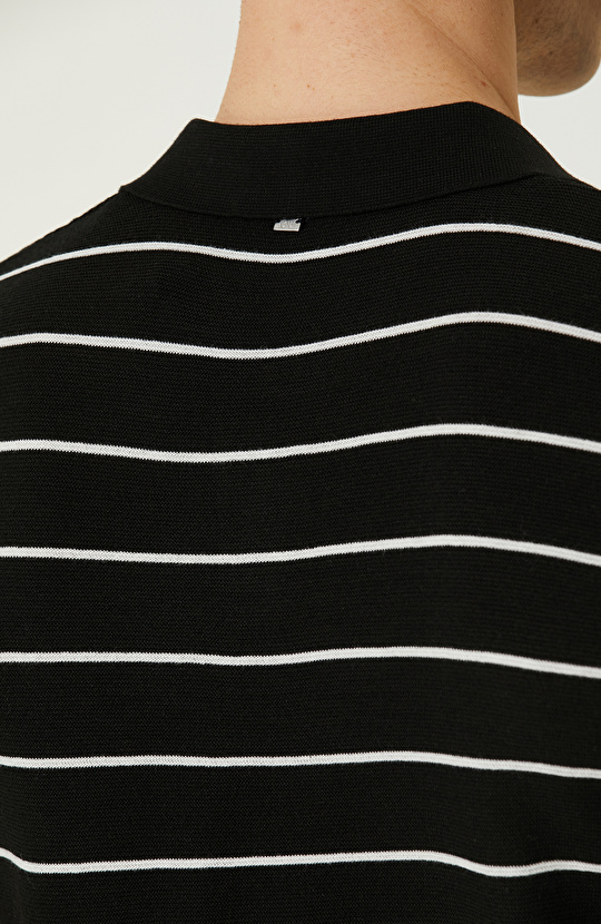 Siyah Polo Yaka Kazak