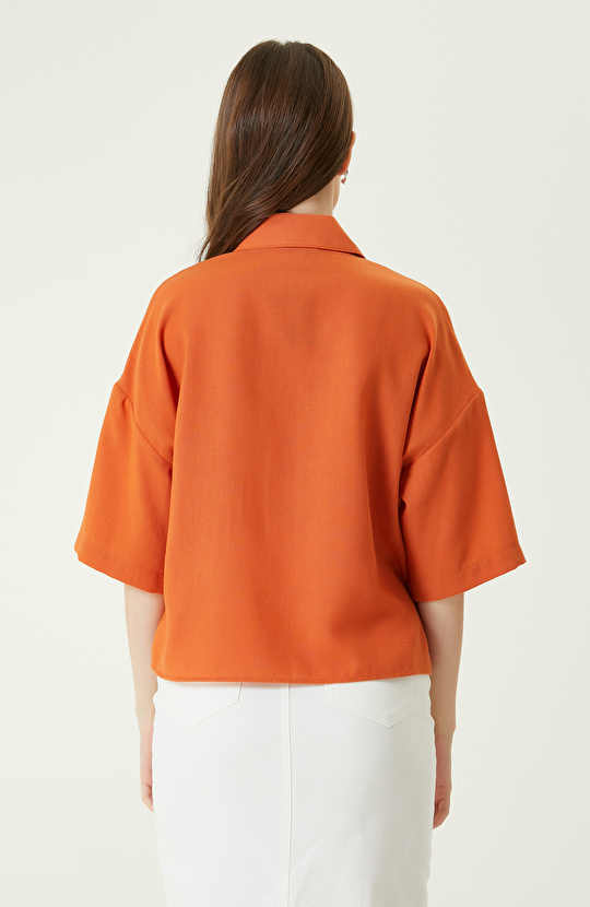 Turuncu Gömlek