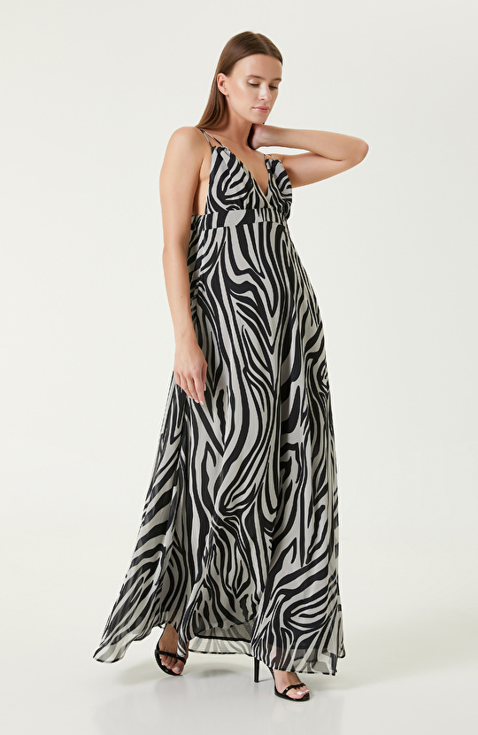 Siyah Beyaz Maksi Şifon Elbise